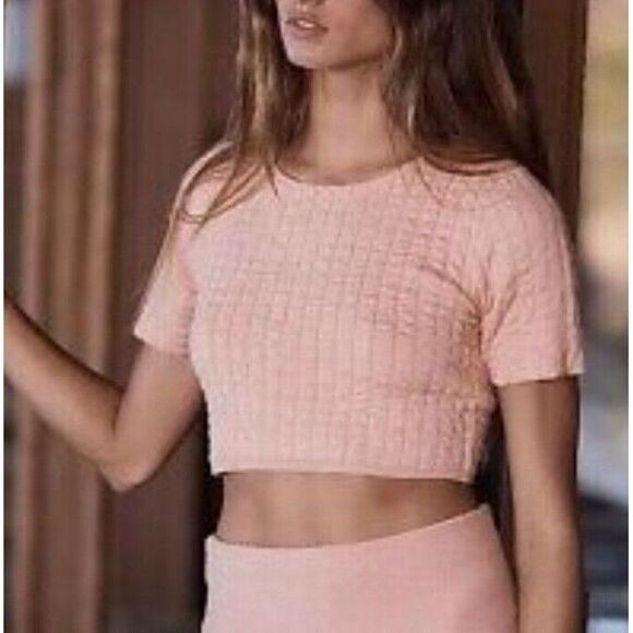 Free People FP BEACH Boho Top XS Soft Peach Crop Stretch Quilt Rib Base Short - Picture 2 of 11